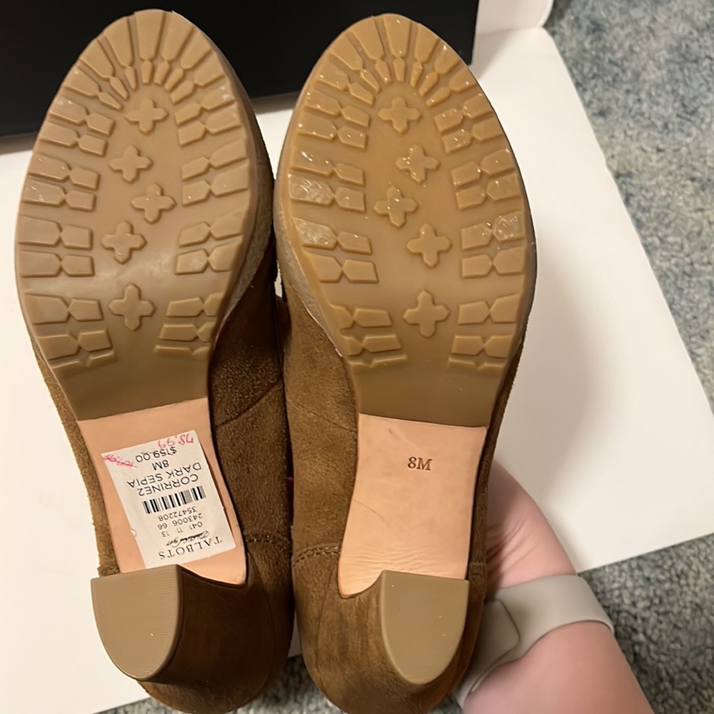 Talbots Brown Suede Heel - Picture 5 of 5